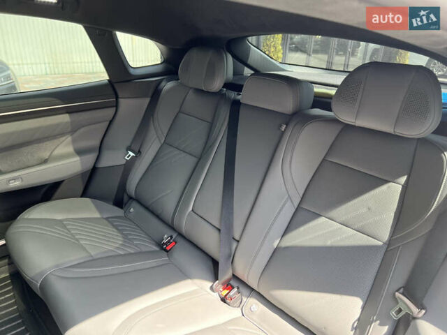 Белый Zeekr 001, объемом двигателя 0 л и пробегом 11 тыс. км за 50500 $, фото 20 на Automoto.ua