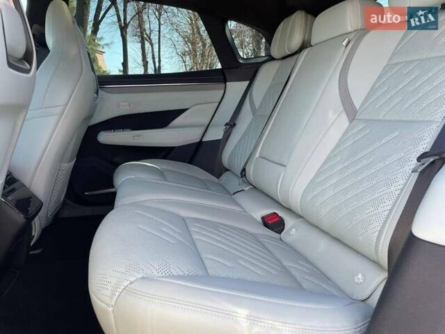 Белый Zeekr 001, объемом двигателя 0 л и пробегом 16 тыс. км за 43790 $, фото 29 на Automoto.ua