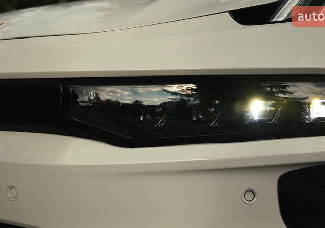 Белый Zeekr 001, объемом двигателя 0 л и пробегом 13 тыс. км за 45000 $, фото 15 на Automoto.ua