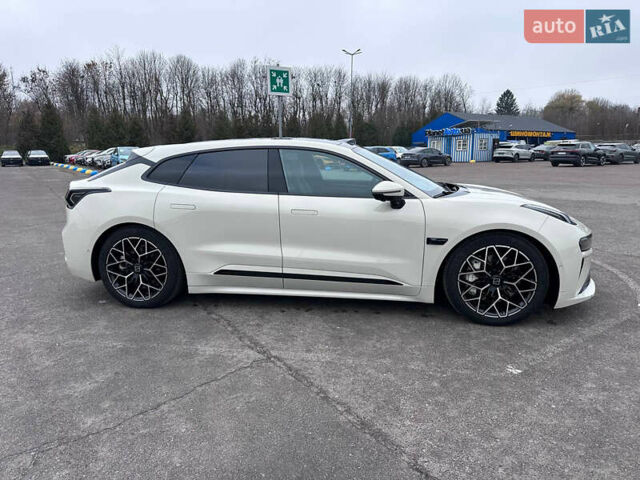 Білий Zeekr 001, об'ємом двигуна 0 л та пробігом 13 тис. км за 45800 $, фото 18 на Automoto.ua