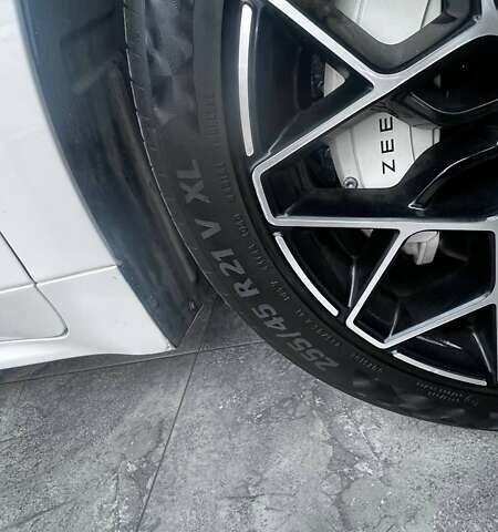 Білий Zeekr 001, об'ємом двигуна 0 л та пробігом 11 тис. км за 37390 $, фото 21 на Automoto.ua