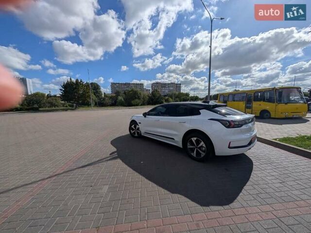 Білий Zeekr 001, об'ємом двигуна 0 л та пробігом 35 тис. км за 34000 $, фото 20 на Automoto.ua
