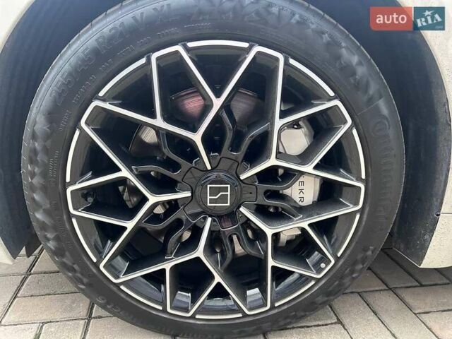 Білий Zeekr 001, об'ємом двигуна 0 л та пробігом 14 тис. км за 47198 $, фото 21 на Automoto.ua