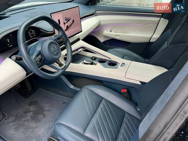 Белый Zeekr 001, объемом двигателя 0 л и пробегом 11 тыс. км за 37400 $, фото 18 на Automoto.ua