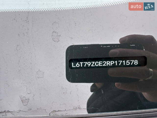 Білий Zeekr 001, об'ємом двигуна 0 л та пробігом 13 тис. км за 45800 $, фото 41 на Automoto.ua