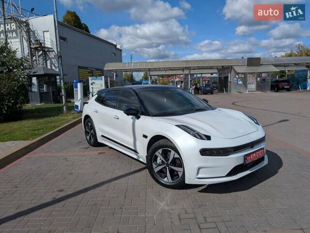 Білий Zeekr 001, об'ємом двигуна 0 л та пробігом 35 тис. км за 34000 $, фото 30 на Automoto.ua