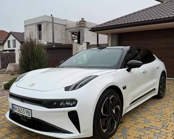 Белый Zeekr 001, объемом двигателя 0 л и пробегом 8 тыс. км за 45000 $, фото 6 на Automoto.ua