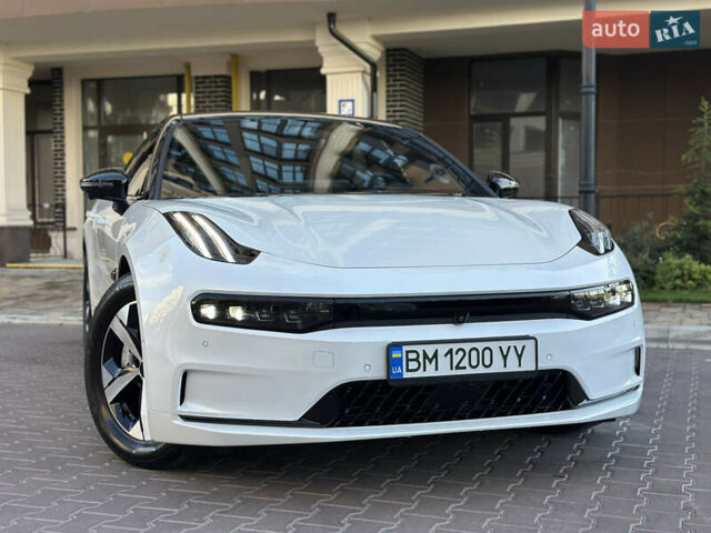 Белый Zeekr 001, объемом двигателя 0 л и пробегом 20 тыс. км за 37500 $, фото 1 на Automoto.ua