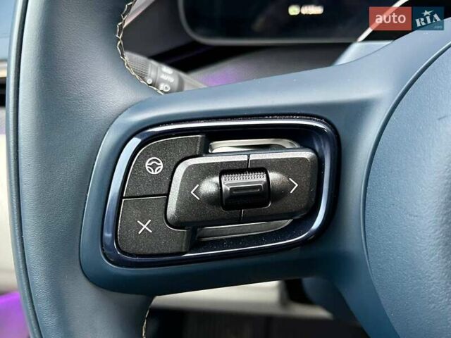 Белый Zeekr 001, объемом двигателя 0 л и пробегом 11 тыс. км за 37400 $, фото 20 на Automoto.ua