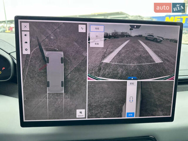 Білий Zeekr 001, об'ємом двигуна 0 л та пробігом 13 тис. км за 45800 $, фото 27 на Automoto.ua