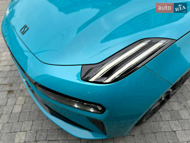 Білий Zeekr 001, об'ємом двигуна 0 л та пробігом 10 тис. км за 55000 $, фото 3 на Automoto.ua