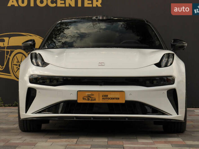 Белый Zeekr 001, объемом двигателя 0 л и пробегом 11 тыс. км за 50500 $, фото 1 на Automoto.ua