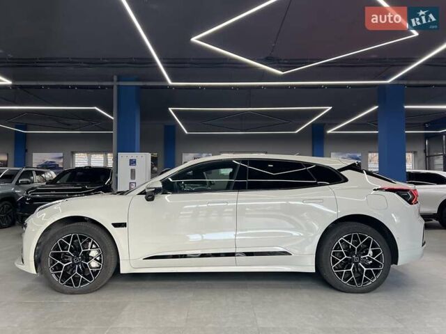 Білий Zeekr 001, об'ємом двигуна 0 л та пробігом 12 тис. км за 44999 $, фото 7 на Automoto.ua