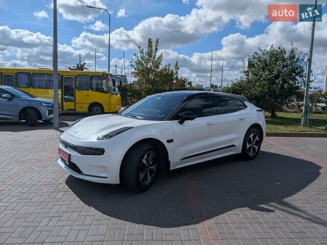 Білий Zeekr 001, об'ємом двигуна 0 л та пробігом 35 тис. км за 34000 $, фото 9 на Automoto.ua