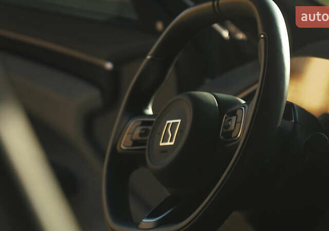 Белый Zeekr 001, объемом двигателя 0 л и пробегом 13 тыс. км за 45000 $, фото 23 на Automoto.ua