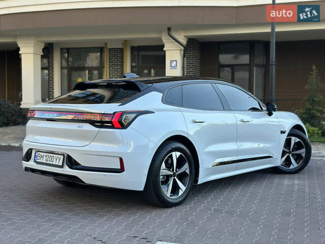 Белый Zeekr 001, объемом двигателя 0 л и пробегом 20 тыс. км за 37500 $, фото 22 на Automoto.ua