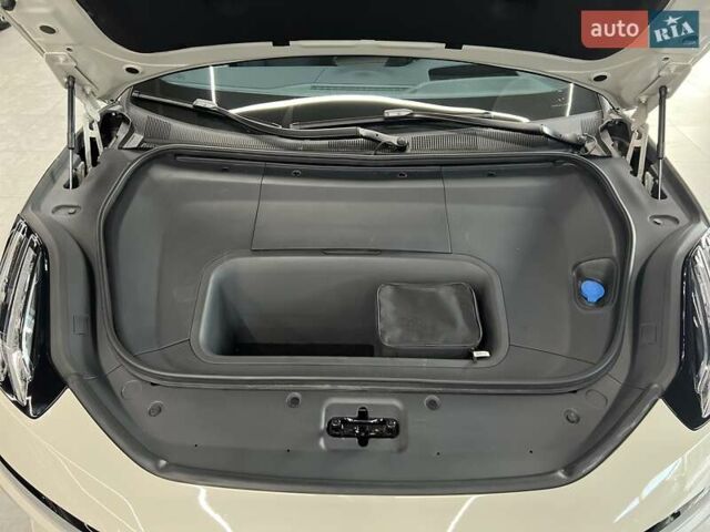 Білий Zeekr 001, об'ємом двигуна 0 л та пробігом 12 тис. км за 44999 $, фото 14 на Automoto.ua