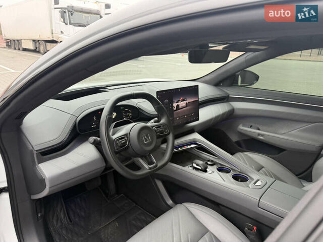 Білий Zeekr 001, об'ємом двигуна 0 л та пробігом 20 тис. км за 47500 $, фото 29 на Automoto.ua