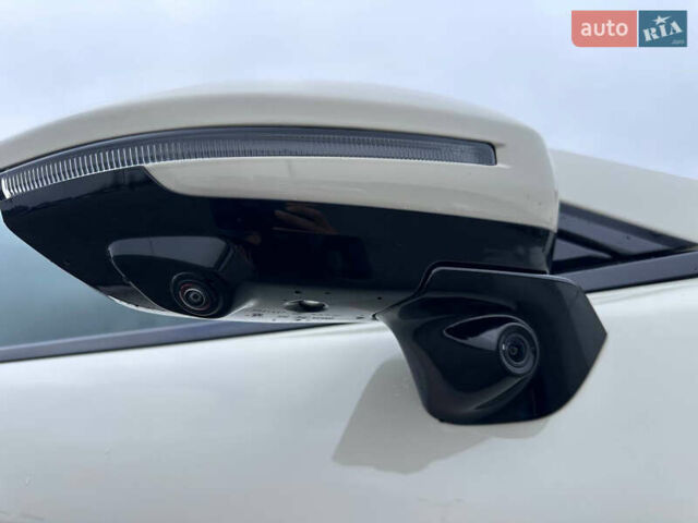 Білий Zeekr 001, об'ємом двигуна 0 л та пробігом 13 тис. км за 45800 $, фото 19 на Automoto.ua