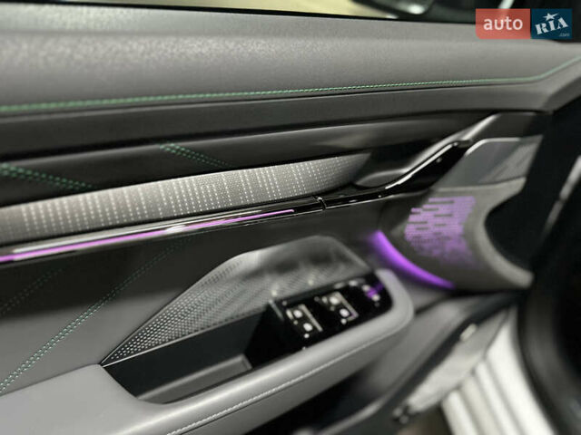Білий Zeekr 001, об'ємом двигуна 0 л та пробігом 2 тис. км за 40000 $, фото 24 на Automoto.ua