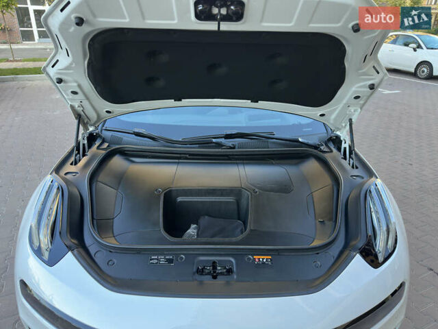 Белый Zeekr 001, объемом двигателя 0 л и пробегом 20 тыс. км за 37500 $, фото 70 на Automoto.ua