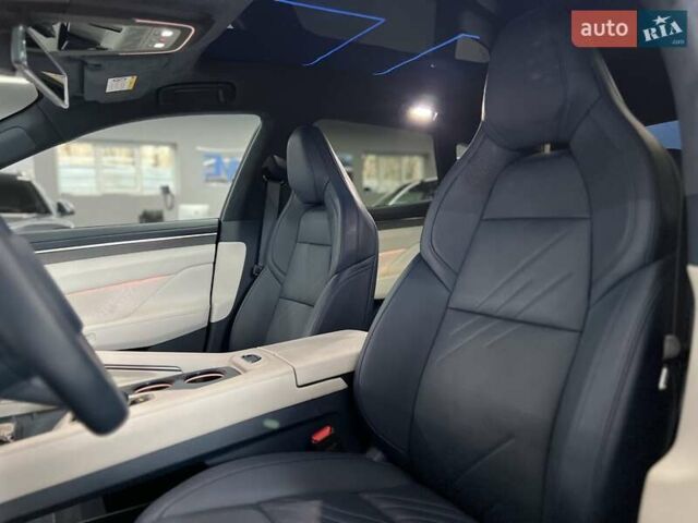 Білий Zeekr 001, об'ємом двигуна 0 л та пробігом 12 тис. км за 44999 $, фото 24 на Automoto.ua