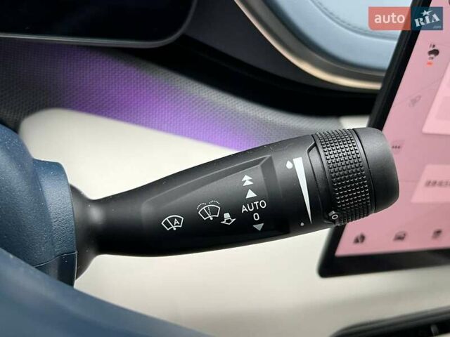 Белый Zeekr 001, объемом двигателя 0 л и пробегом 11 тыс. км за 37400 $, фото 23 на Automoto.ua