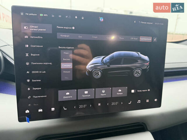 Білий Zeekr 001, об'ємом двигуна 0 л та пробігом 20 тис. км за 47500 $, фото 35 на Automoto.ua