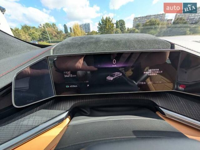 Білий Zeekr 001, об'ємом двигуна 0 л та пробігом 35 тис. км за 34000 $, фото 50 на Automoto.ua