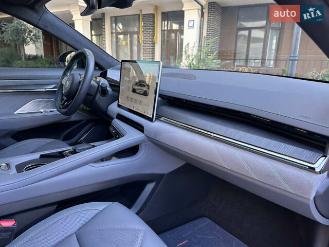 Белый Zeekr 001, объемом двигателя 0 л и пробегом 20 тыс. км за 37500 $, фото 62 на Automoto.ua