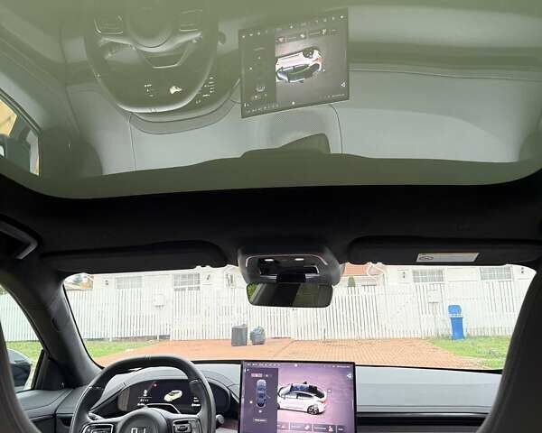 Белый Zeekr 001, объемом двигателя 0 л и пробегом 8 тыс. км за 45000 $, фото 22 на Automoto.ua