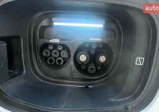 Білий Zeekr 001, об'ємом двигуна 0 л та пробігом 11 тис. км за 37390 $, фото 20 на Automoto.ua