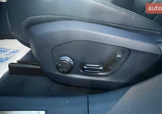 Білий Zeekr 001, об'ємом двигуна 0 л та пробігом 11 тис. км за 37390 $, фото 24 на Automoto.ua