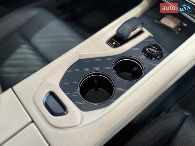 Білий Zeekr 001, об'ємом двигуна 0 л та пробігом 12 тис. км за 44999 $, фото 23 на Automoto.ua