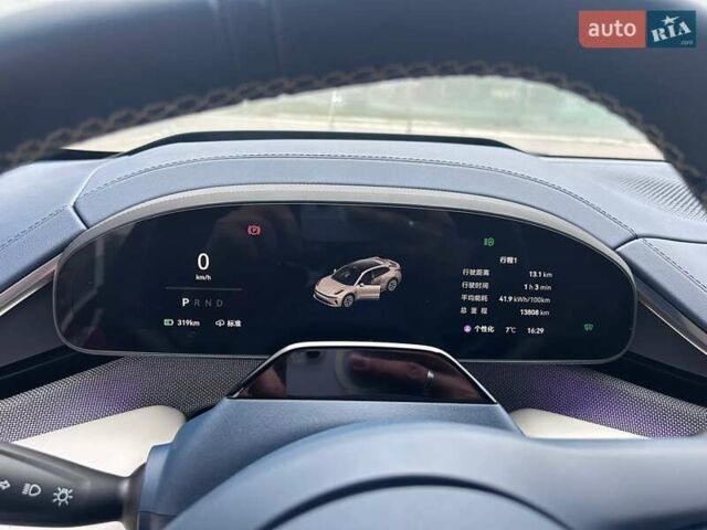 Білий Zeekr 001, об'ємом двигуна 0 л та пробігом 14 тис. км за 47198 $, фото 14 на Automoto.ua