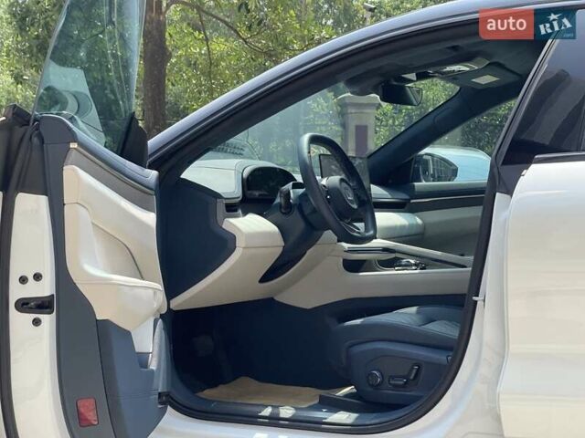 Белый Zeekr 001, объемом двигателя 0 л и пробегом 10 тыс. км за 40800 $, фото 7 на Automoto.ua