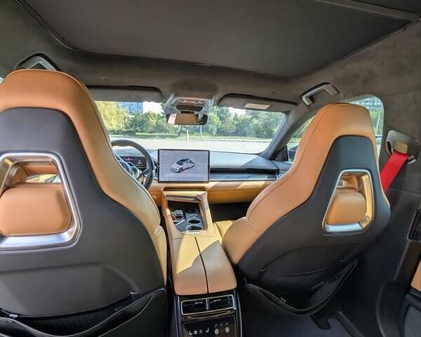 Білий Zeekr 001, об'ємом двигуна 0 л та пробігом 35 тис. км за 34000 $, фото 44 на Automoto.ua