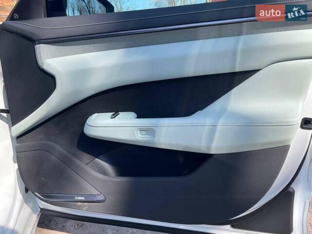 Белый Zeekr 001, объемом двигателя 0 л и пробегом 16 тыс. км за 43790 $, фото 32 на Automoto.ua