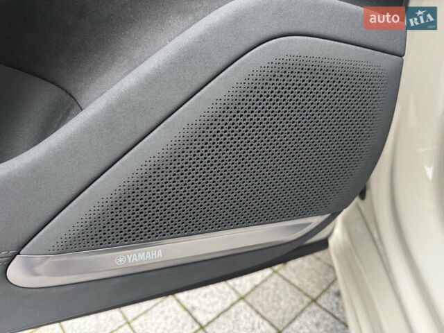 Білий Zeekr 001, об'ємом двигуна 0 л та пробігом 1 тис. км за 58999 $, фото 13 на Automoto.ua