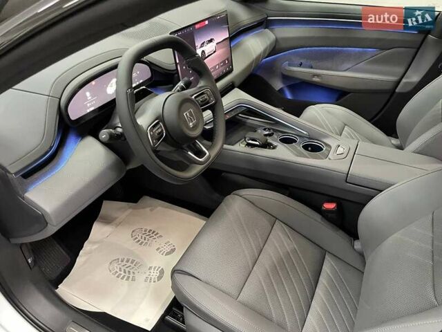 Белый Zeekr 001, объемом двигателя 0 л и пробегом 1 тыс. км за 45199 $, фото 9 на Automoto.ua