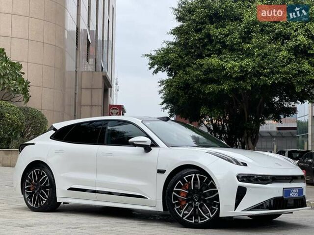 Белый Zeekr 001, объемом двигателя 0 л и пробегом 3 тыс. км за 46900 $, фото 1 на Automoto.ua