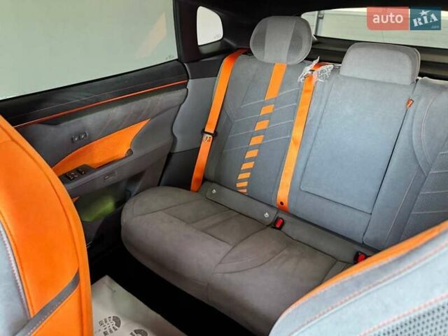 Белый Zeekr 001, объемом двигателя 0 л и пробегом 1 тыс. км за 55599 $, фото 15 на Automoto.ua
