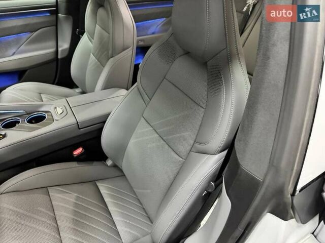 Белый Zeekr 001, объемом двигателя 0 л и пробегом 1 тыс. км за 44499 $, фото 9 на Automoto.ua