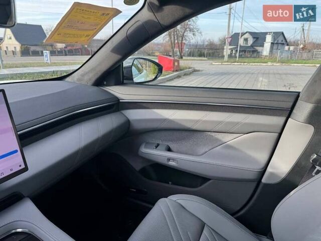 Белый Zeekr 001, объемом двигателя 0 л и пробегом 1 тыс. км за 48700 $, фото 18 на Automoto.ua