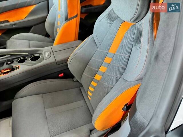 Белый Zeekr 001, объемом двигателя 0 л и пробегом 1 тыс. км за 55599 $, фото 12 на Automoto.ua