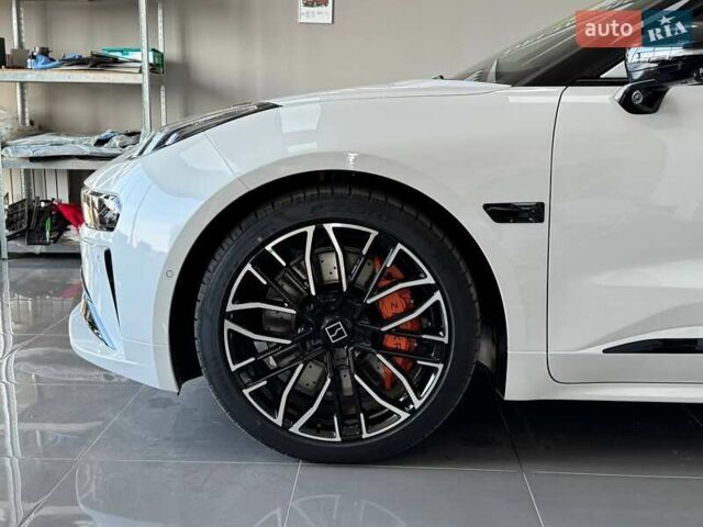 Белый Zeekr 001, объемом двигателя 0 л и пробегом 1 тыс. км за 52699 $, фото 3 на Automoto.ua