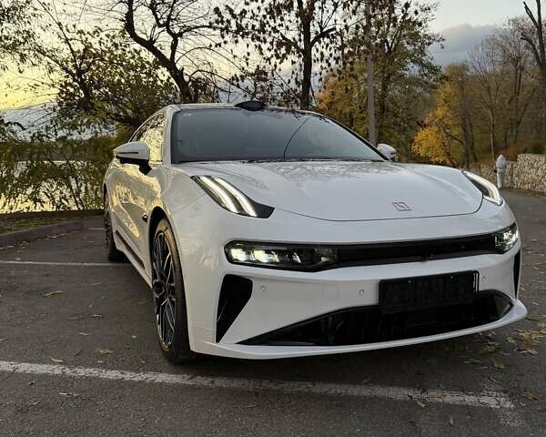 Білий Zeekr 001, об'ємом двигуна 0 л та пробігом 1 тис. км за 49999 $, фото 24 на Automoto.ua