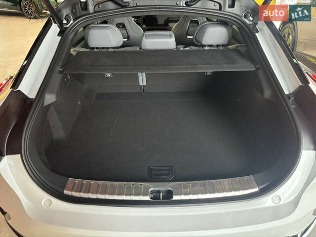 Білий Zeekr 001, об'ємом двигуна 0 л та пробігом 1 тис. км за 45000 $, фото 3 на Automoto.ua