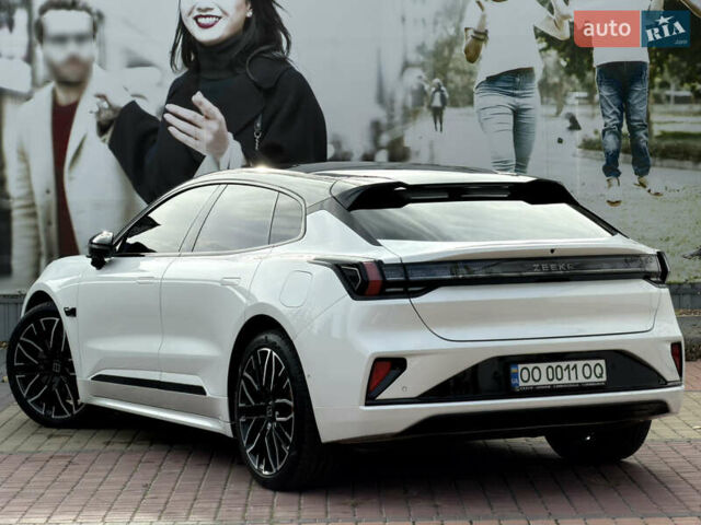 Белый Zeekr 001, объемом двигателя 0 л и пробегом 7 тыс. км за 55700 $, фото 36 на Automoto.ua