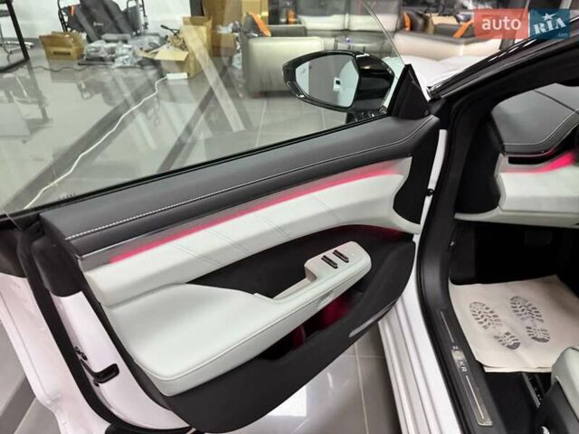 Белый Zeekr 001, объемом двигателя 0 л и пробегом 1 тыс. км за 45499 $, фото 9 на Automoto.ua